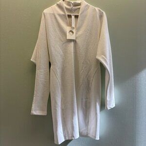 ANTHROPOLOGIE WHITE LONG SLEEVE MINI DRESS- NWT